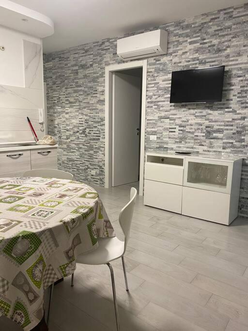 Appartamento Incantevole 300M Dal Mare ลินญาโน ซับเบียโดโร ภายนอก รูปภาพ